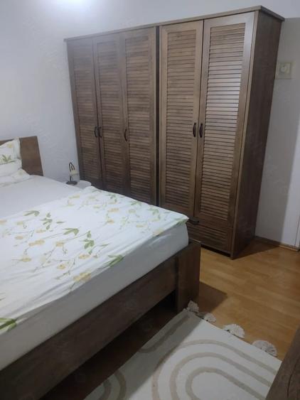 Apartament cu 3 camere decomandat în Micălaca
