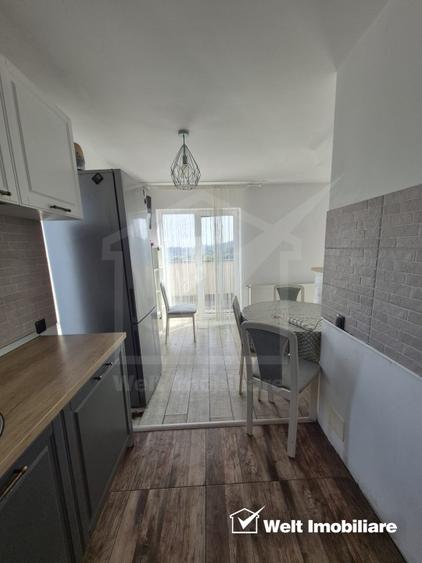 Apartament cu 2 camere semidecomandat, mobilat în Florești