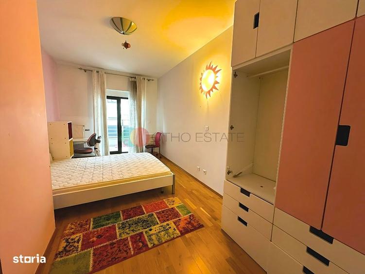 Apartament cu 4 camere în Central
