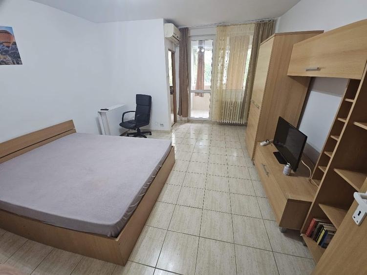 Garsonieră semidecomandată în Drumul Taberei