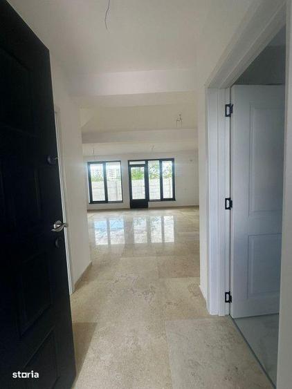 Casă cu 6 camere cu Teren 280 Mp în Central