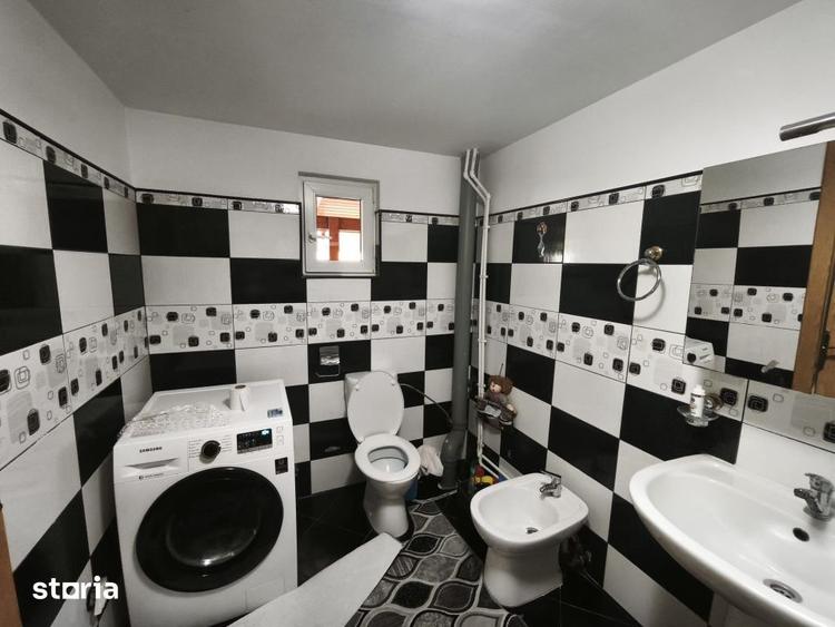 Casă cu 2 camere cu Teren 320 Mp în Central