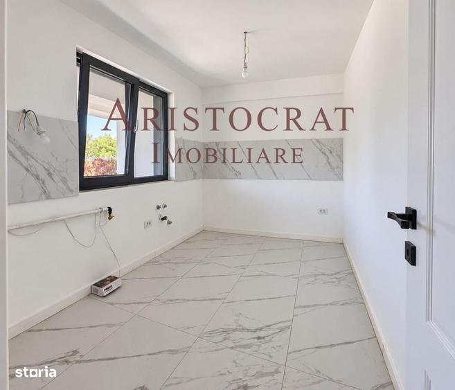 Casă cu 4 camere în Balotești