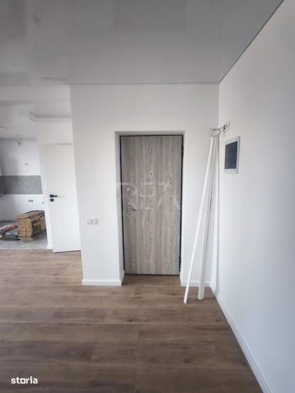 Apartament cu 4 camere decomandat în Crângași