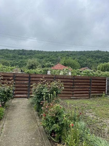 Casă cu 2 camere în Valea