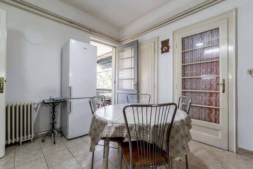 Apartament cu 3 camere circular, mobilat în Ultracentral