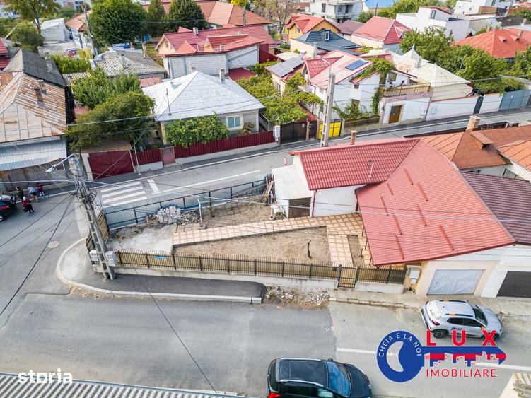 Casă cu 2 camere cu Teren 225 Mp în Central
