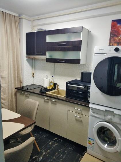 Apartament cu 2 camere decomandat în Faleza Nord