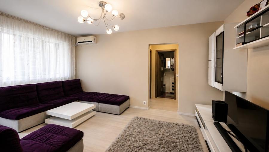 Apartament cu 2 camere semidecomandat în Baba Novac