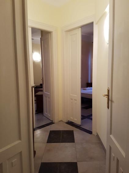 Vand apartament la casa 5 camere central Piata Catedralei - 6