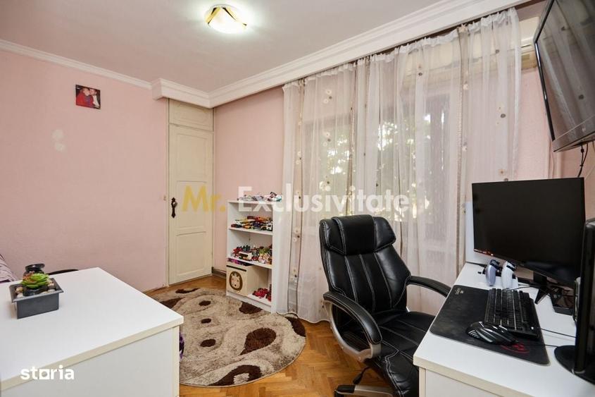 Apartament cu 3 camere decomandat în Găvana