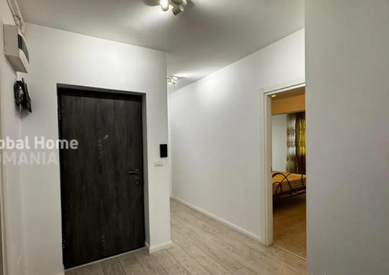 Apartament cu 4 camere decomandat, mobilat în Central