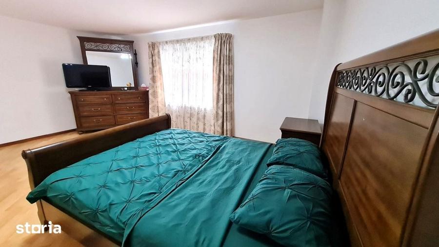 Casă cu Teren 2550 Mp în Central