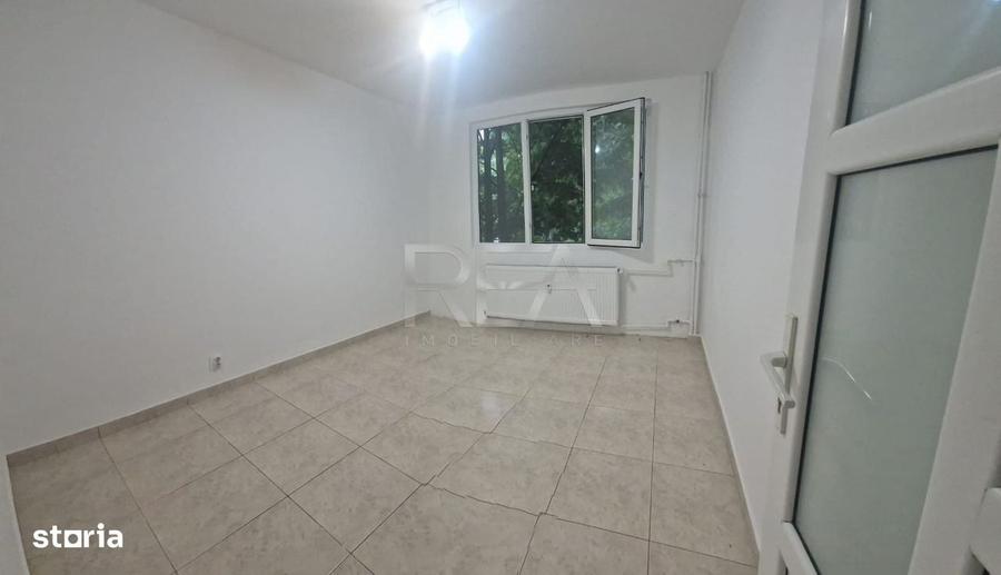 Apartament cu 2 camere decomandat în Drumul Taberei