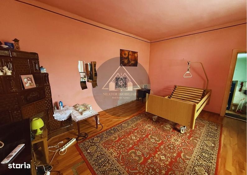 Casă cu 3 camere în Pănade