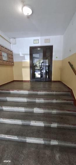 Apartament cu 2 camere decomandat în Trivale