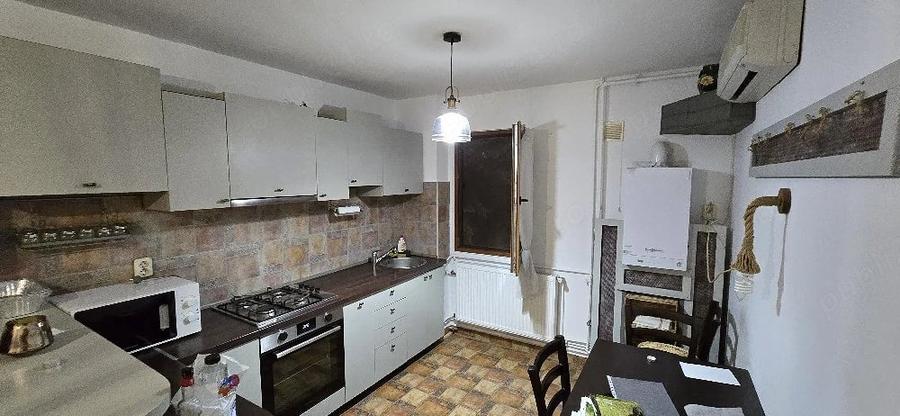 Apartament cu 2 camere semidecomandat în Take Ionescu