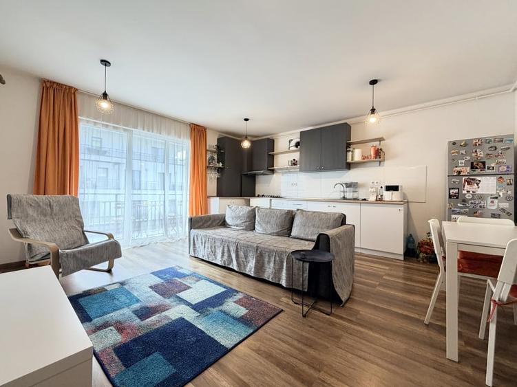 Apartament cu 2 camere semidecomandat, mobilat în Zorilor