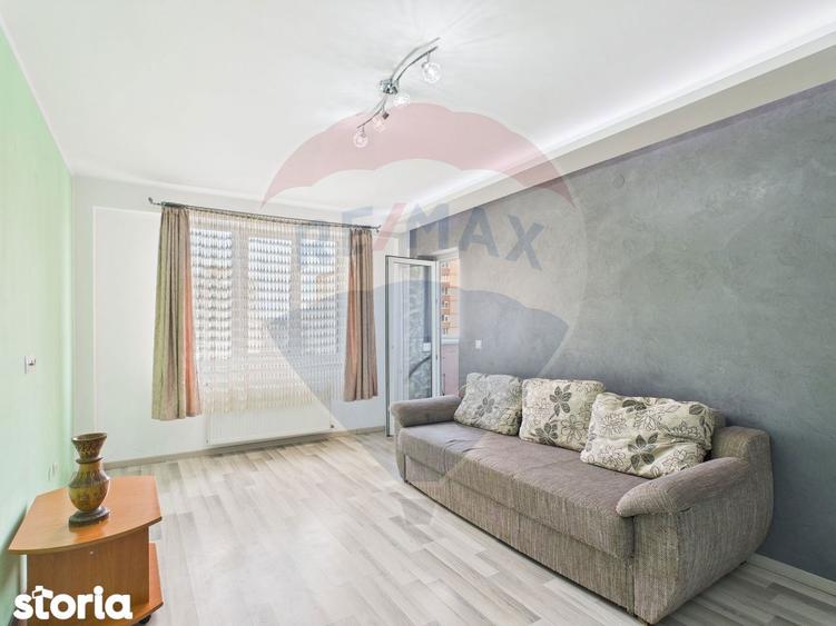 Apartament cu 3 camere, mobilat în Astra