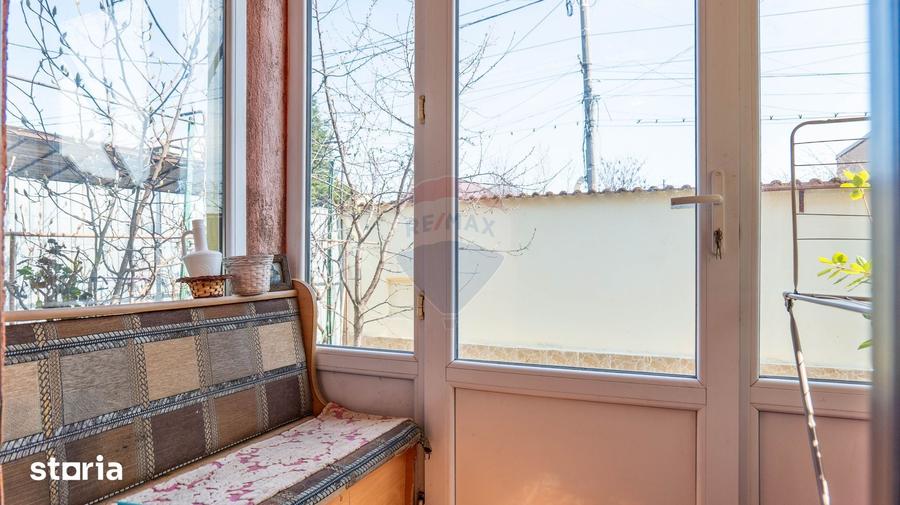 Casă cu 6 camere cu Teren 253 Mp în Colentina