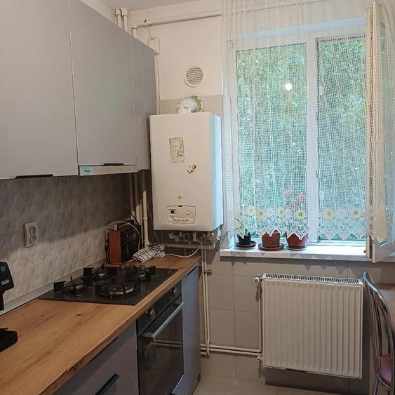 Apartament cu 2 camere semidecomandat în Ceair
