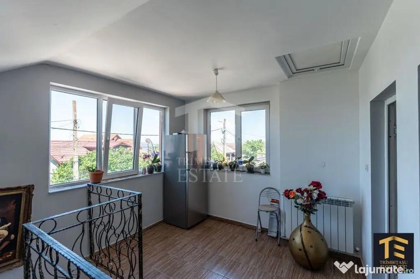 Casă cu 6 camere cu Teren 343 Mp în Central