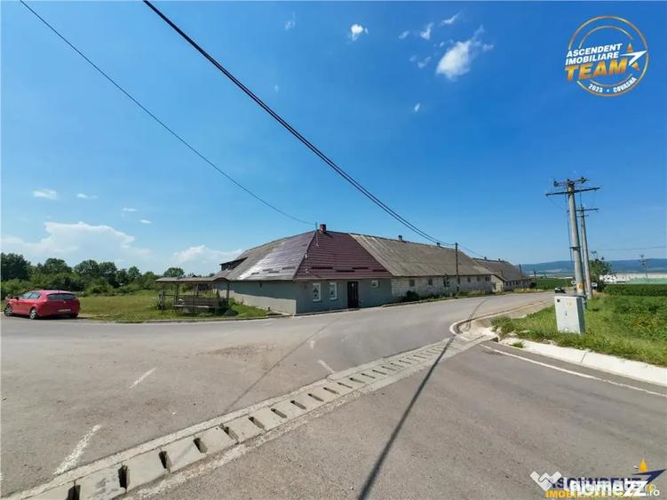 Spațiu comercial, de 260 mp, în Fotoș