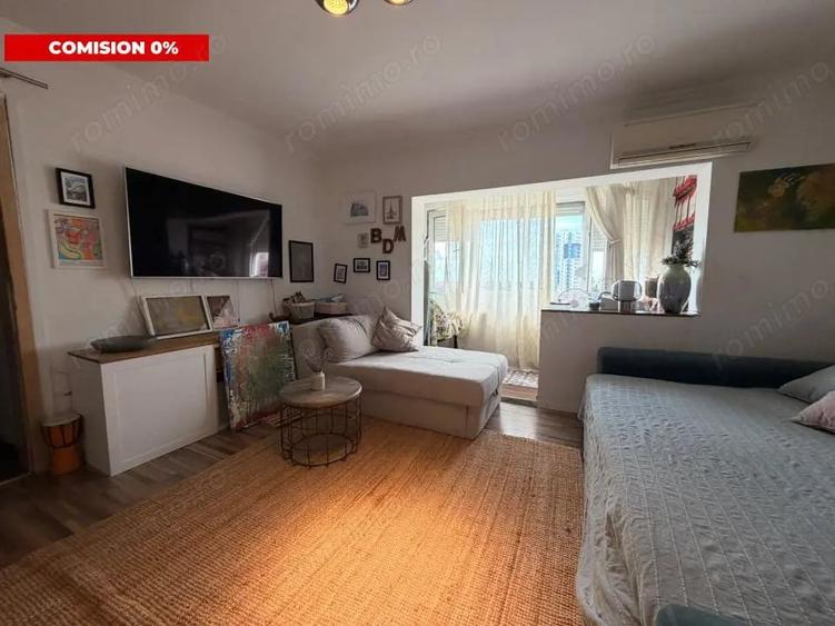 Apartament cu 3 camere semidecomandat în Bucovina