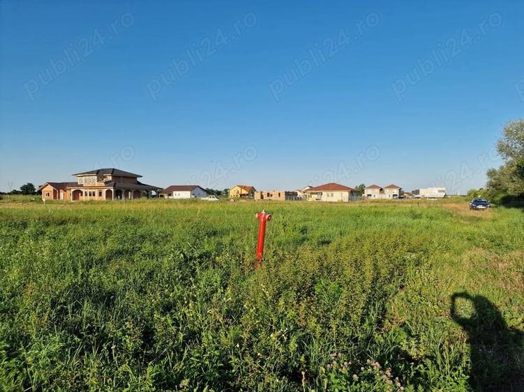Teren de 744 mp, în Moșnița Nouă