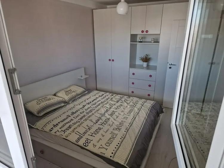 Apartament cu 2 camere semidecomandat, mobilat în Obor