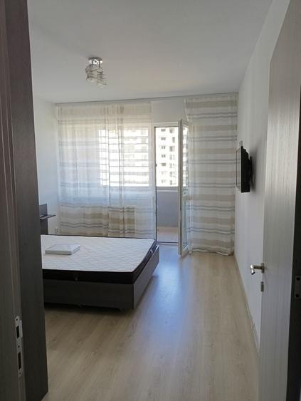 Apartament cu 2 camere decomandat în Berceni