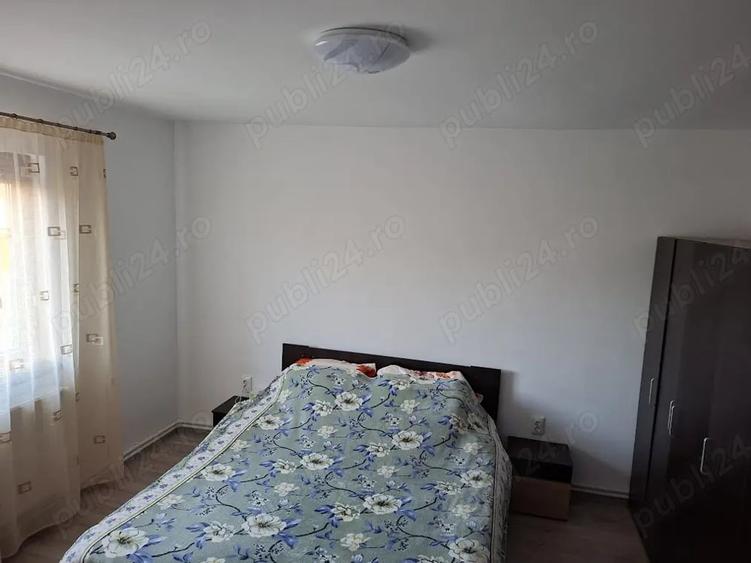 Casă cu 5 camere cu Teren 136 Mp în Central