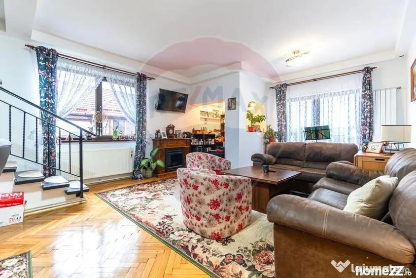 Casă cu 3 camere cu Teren 7150 Mp în Ozun