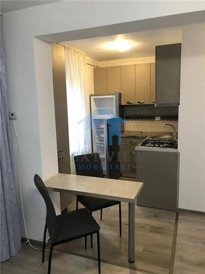 Garsonieră decomandată în Zorilor