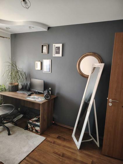 Apartament cu 4 camere decomandat în Obcini