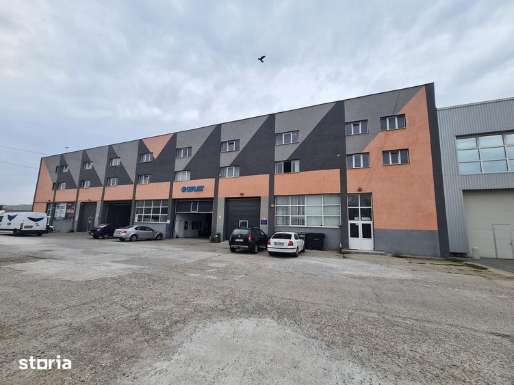 Spațiu comercial, de 220 mp, în CFR