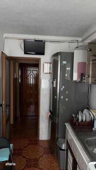 Apartament cu 2 camere decomandat în Cornișa