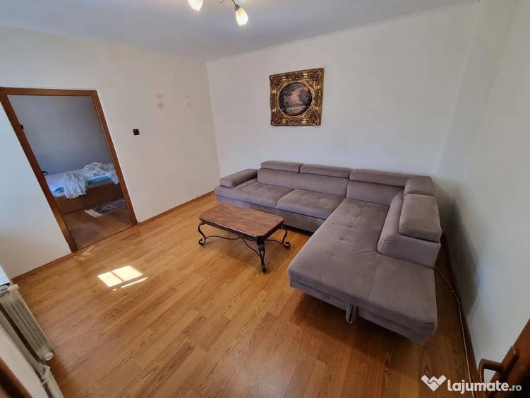 Casă cu 4 camere cu Teren 185 Mp în Dacia