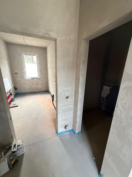 Casă individuală cu 6 camere cu Canalizare în Feleacu