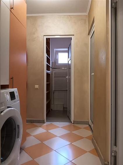 Apartament cu 3 camere decomandat, mobilat în Frumoasa