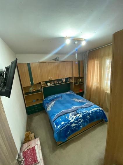Apartament cu 2 camere semidecomandat, mobilat în Tătărași — fotografia 3