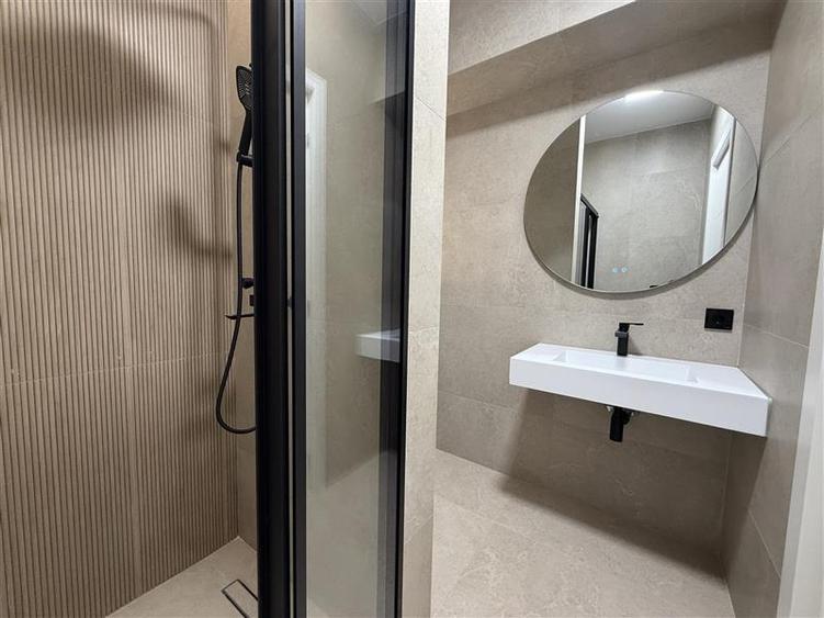 Apartament modern- prima inchiriere- City Lake Bacau - 10