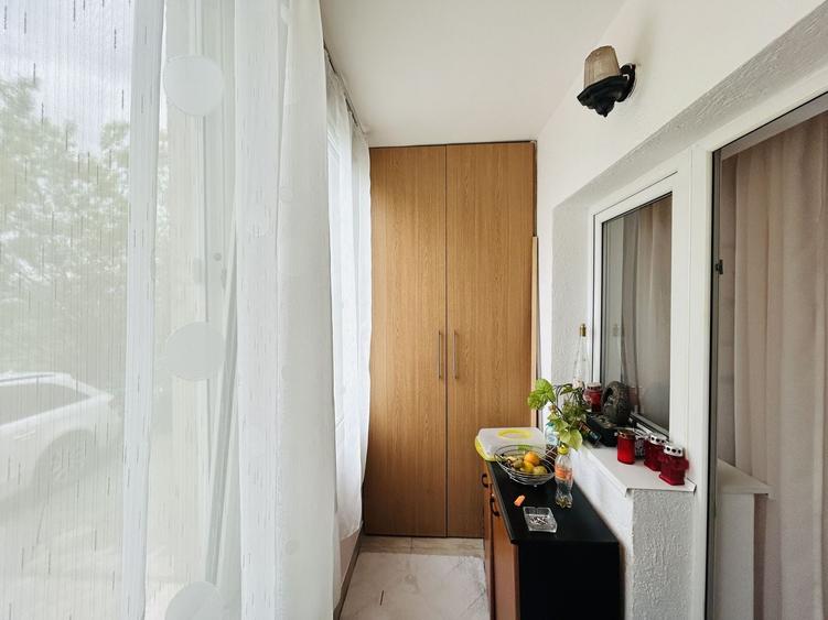 Apartament cu 3 camere semidecomandat în Șelimbăr