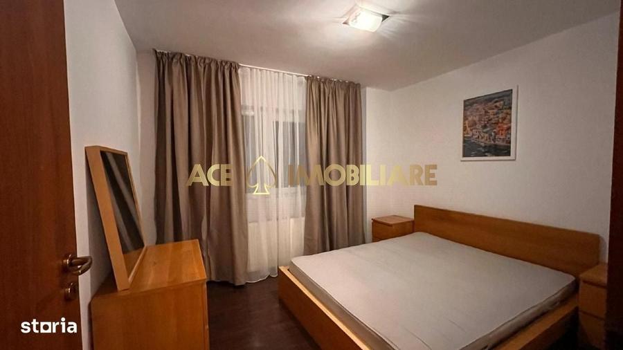 Apartament cu 3 camere în Tineretului