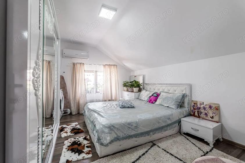 Apartament cu 3 camere decomandat în Est