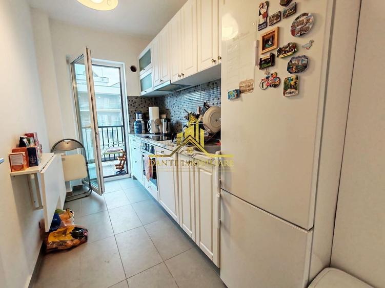 Apartament cu 2 camere semidecomandat, mobilat în Bună Ziua