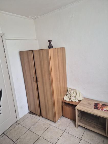 Apartament cu 2 camere decomandat în Micro 19