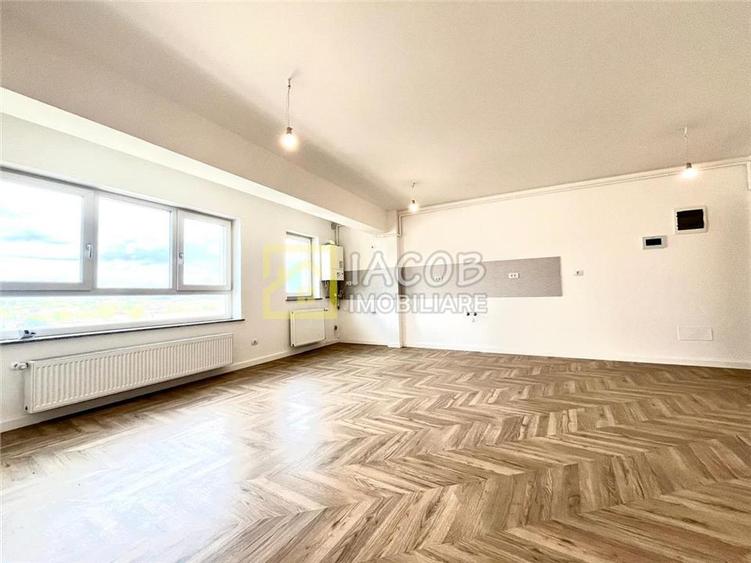 Apartament cu 3 camere decomandat în Ștefan cel Mare