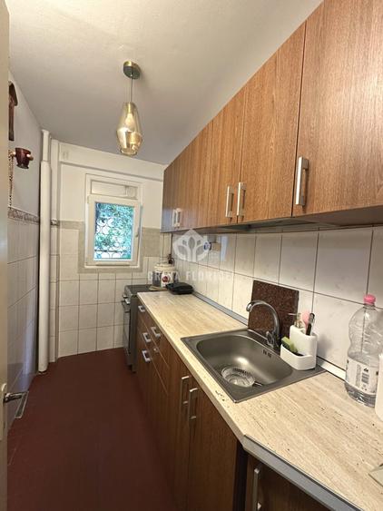 Apartament cu 2 camere decomandat, mobilat în Dorobanți