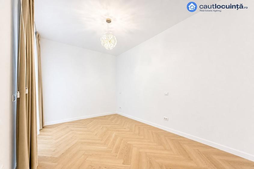 Casă individuală cu 4 camere cu Teren 110 Mp în Tunari